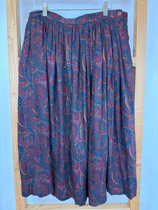 Nordstrom Dresses & Skirts - Vintage Nordstrom Town Square Red Paisley Print Side Button Skirt Size 10 KOREA